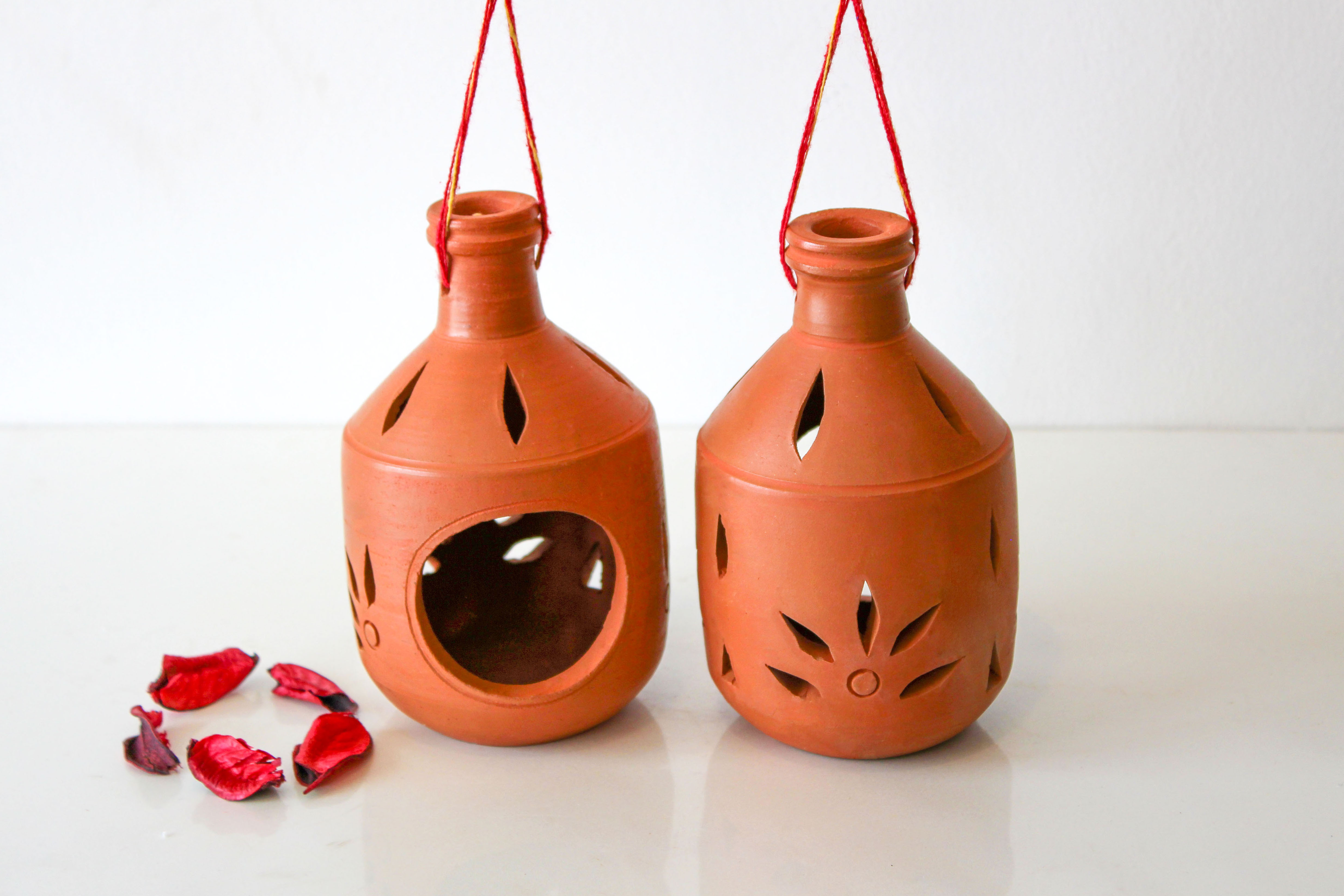 Clay Hanging Light Holder - image 2